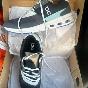 On Running Men's Black and Gray Running Shoes